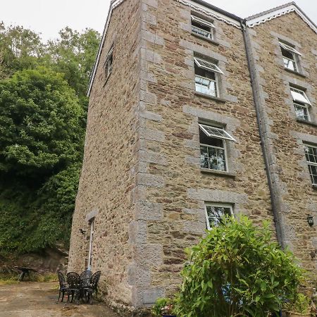 The Old Mill Villa Milford Haven Exteriör bild